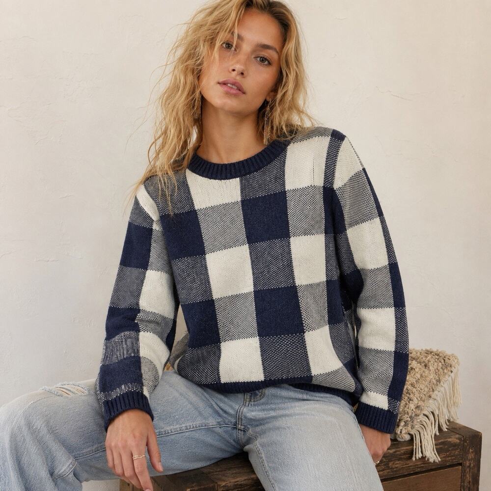 Pendleton Women’s Medium Navy Cream Buffalo Check Plaid Knit Crewneck Sweater